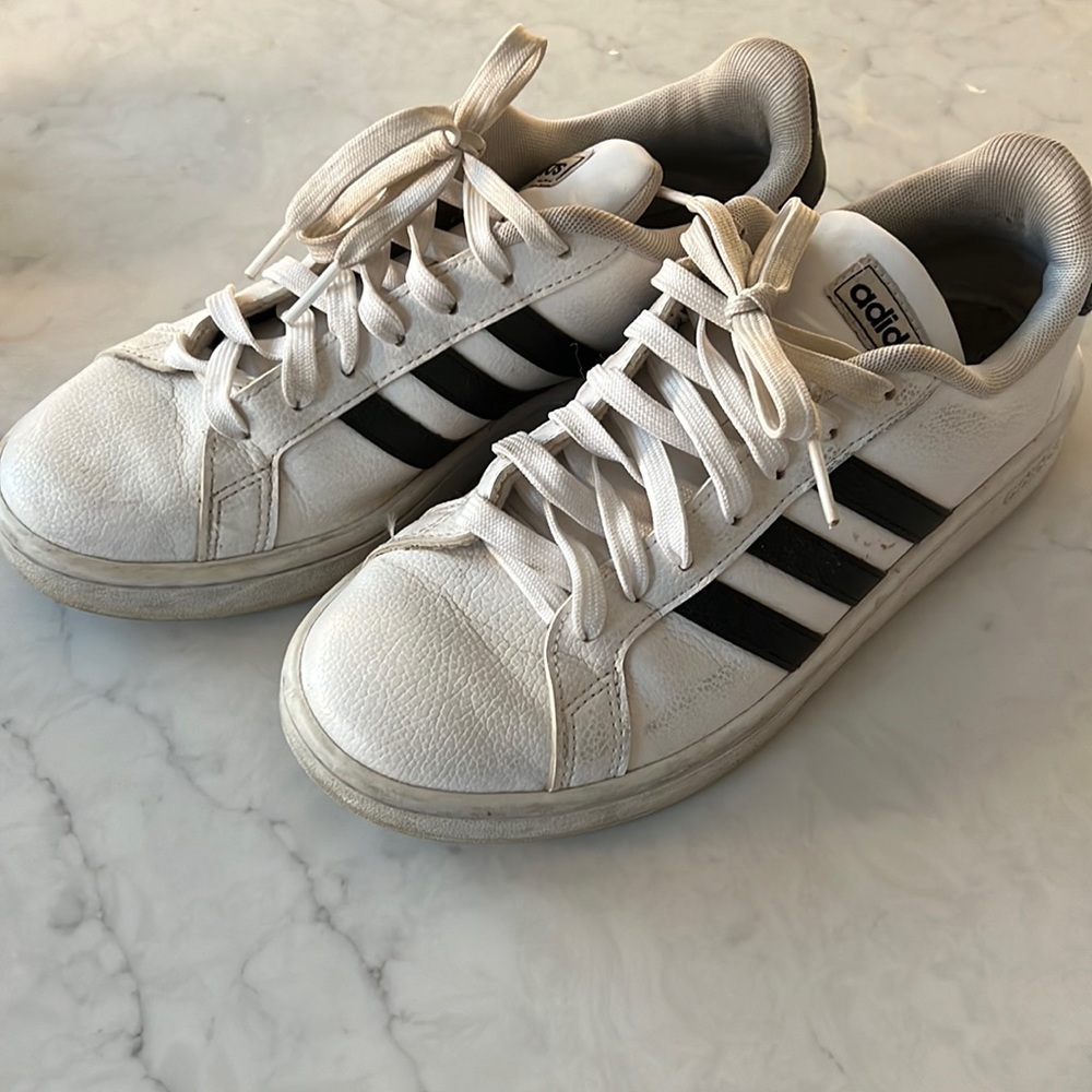 Adidas Sneakers size 7! Great condition!